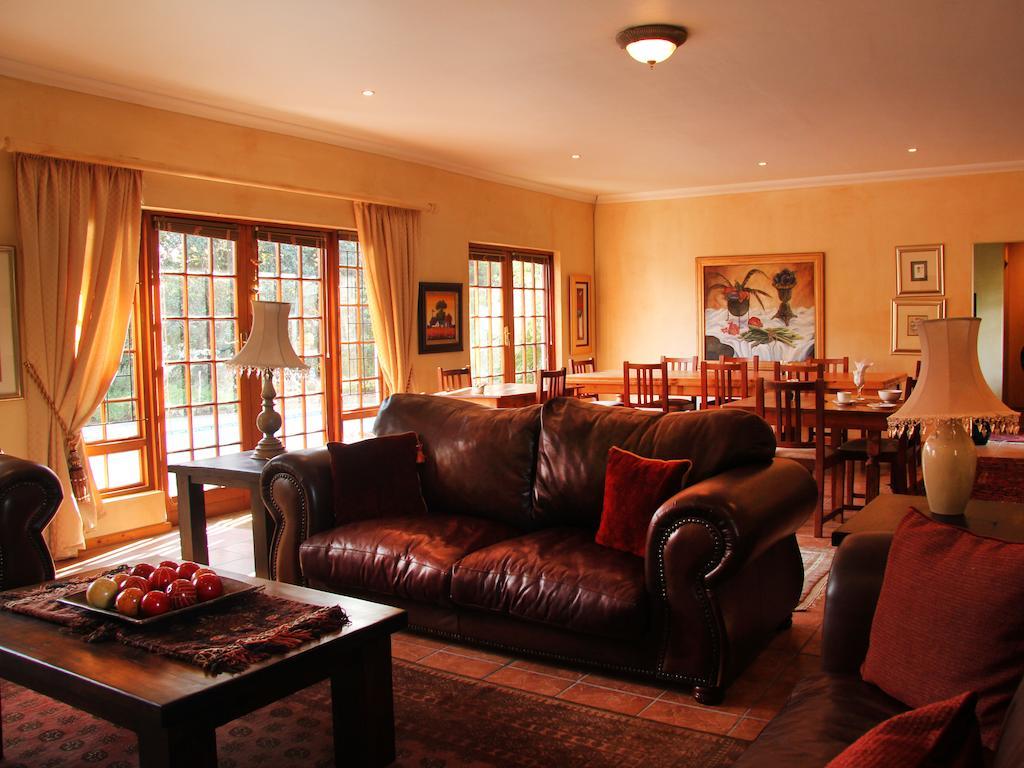 Fynbos Guest House Riversdale Bagian luar foto